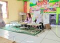 Penyuluh KUA Cibadak Bimbing Jamaah Majelis Taklim Nurhikmah Tingkatkan Kemampuan Tahsin