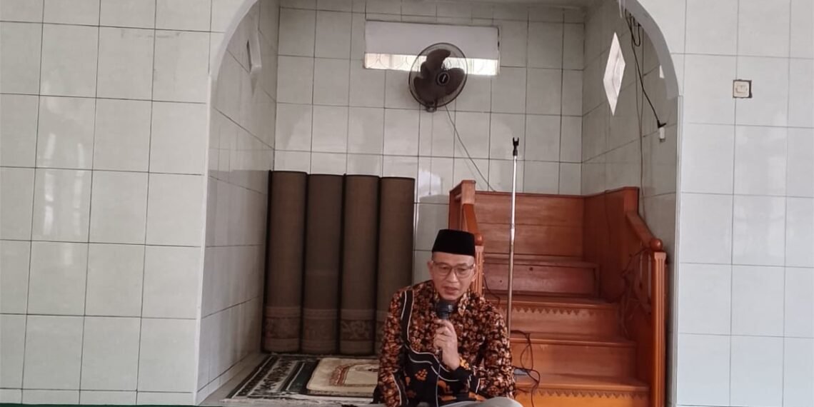 Perkokoh Ketahanan Keluarga, Penyuluh KUA Cikembar Gelar Bimluh Keluarga Sakinah di MT Attaqwa
