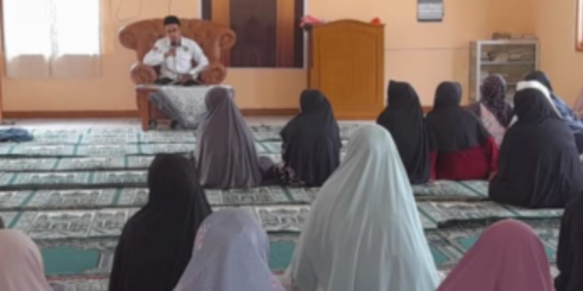 Penyuluh KUA Kalapanunggal Ajak Orang Tua Bekali Remaja Usia Nikah dengan Ilmu Agama