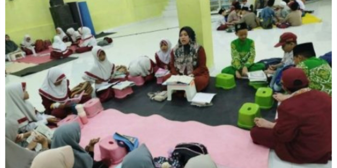 Sima’an dan Murajaah, Tahfidz Fathiyyah Zahra Tanamkan Kecintaan Santri terhadap Al-Qur’an