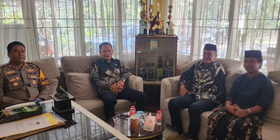 Kepala KUA Cikidang Koordinasi Persiapan Hari Santri Bersama Forkopimcam dan FPP